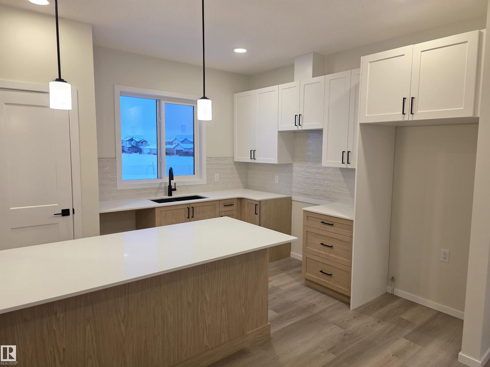 25 Ficus Wy, Fort Saskatchewan, Alberta  T8L 0Z6 - Photo 3 - E4468161