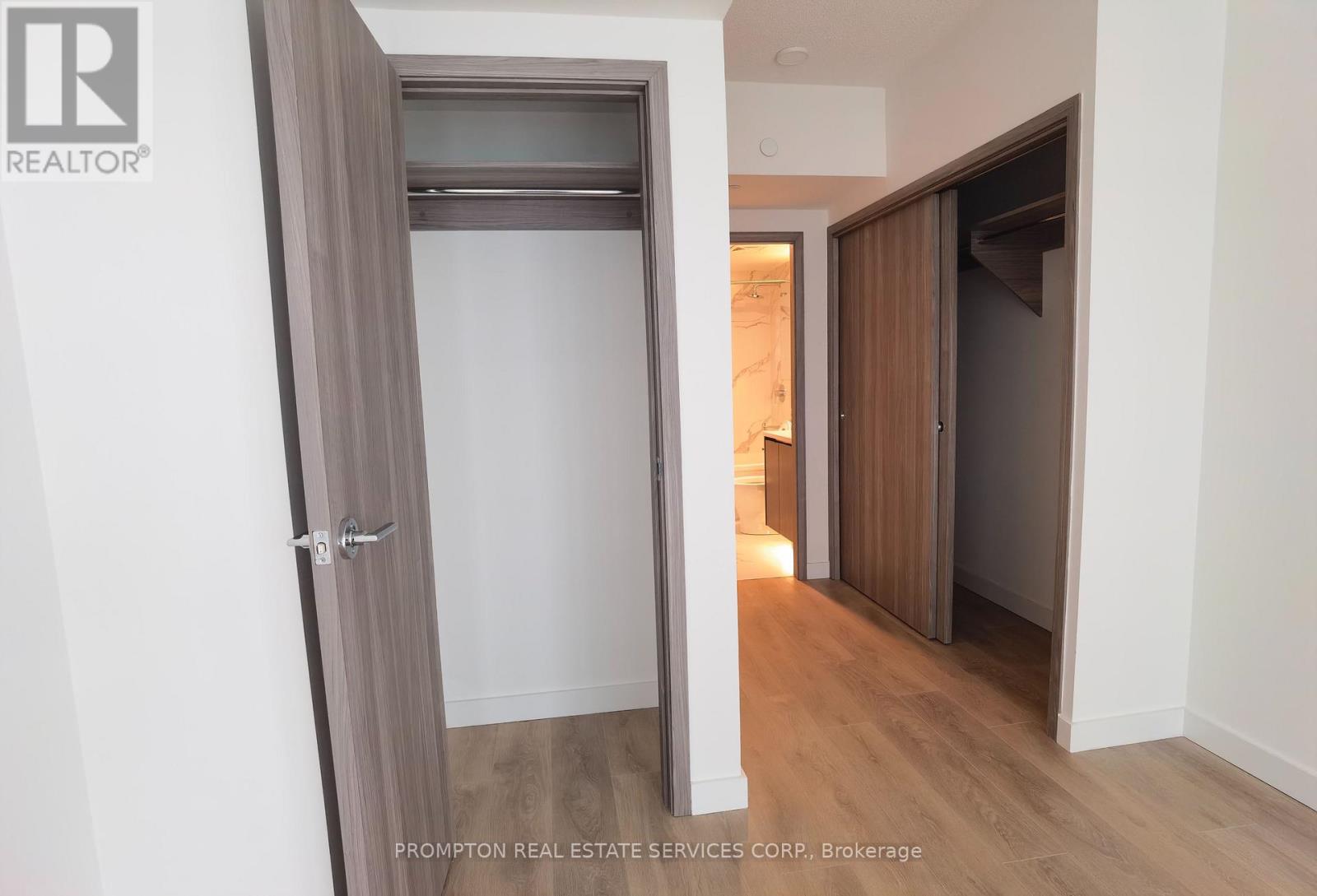 906 - 1 Concord Cityplace Way, Toronto, Ontario  M5V 0X3 - Photo 7 - C12685660