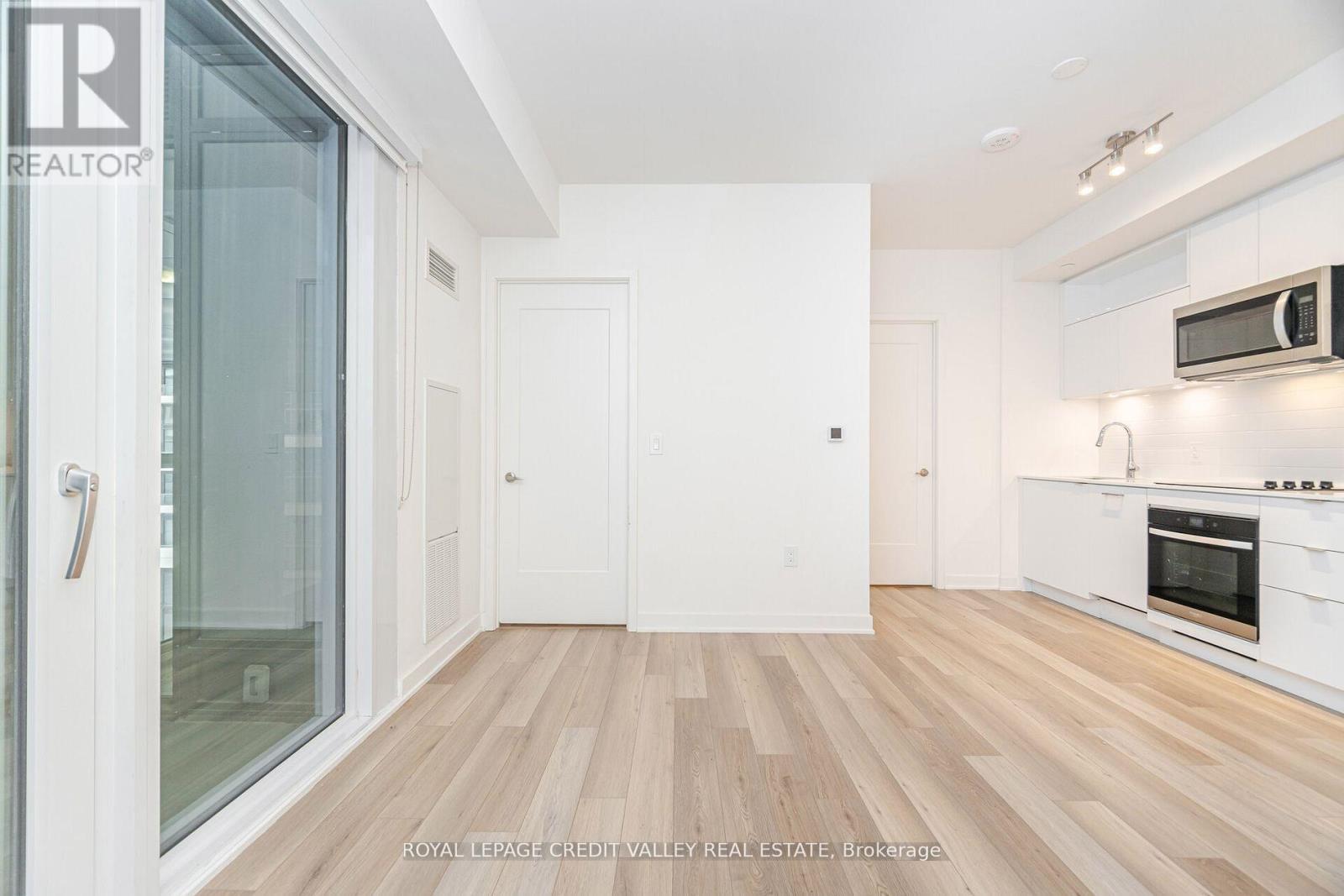 413 - 70 Princess Street E, Toronto, Ontario  M5A 0X6 - Photo 18 - C12696330