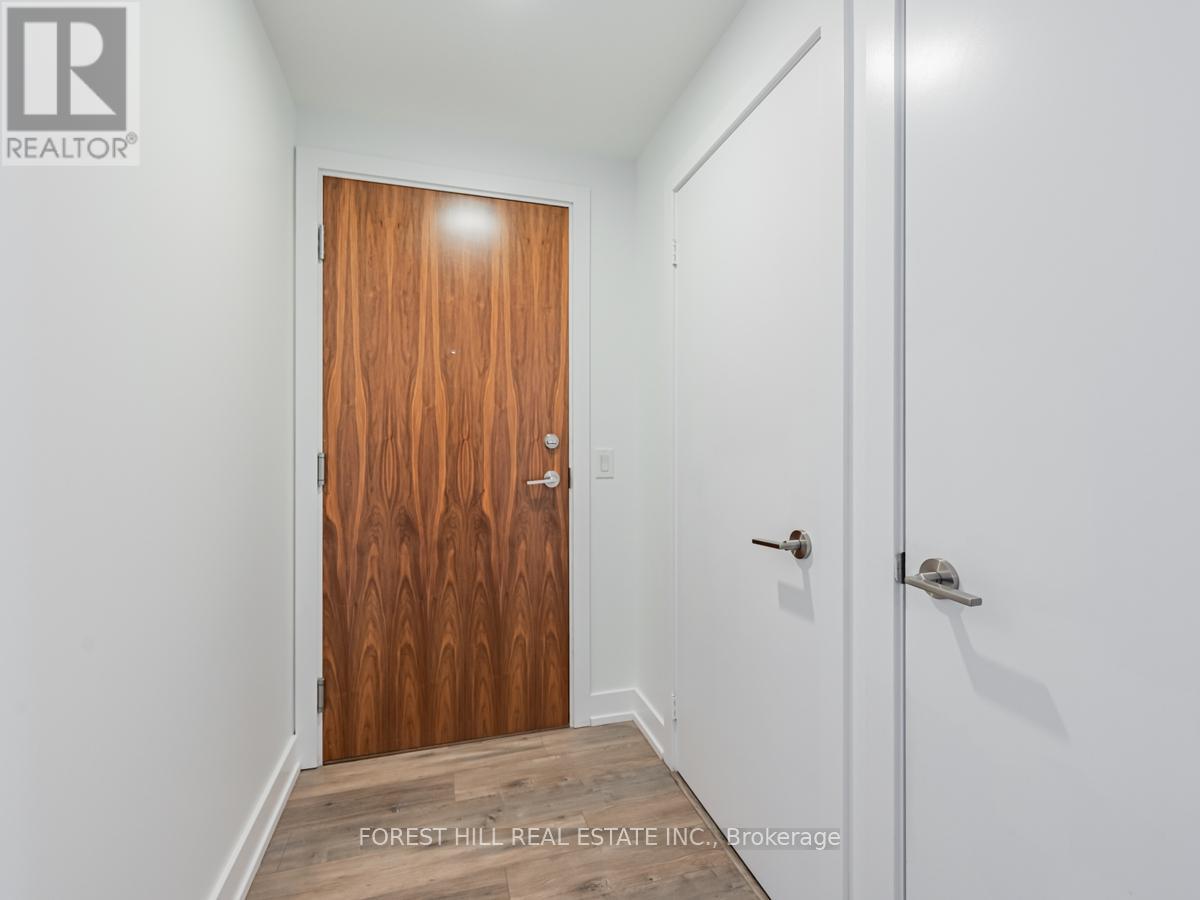 317 - 170 Chiltern Hill Road, Toronto, Ontario  M6C 0A9 - Photo 2 - C12696334