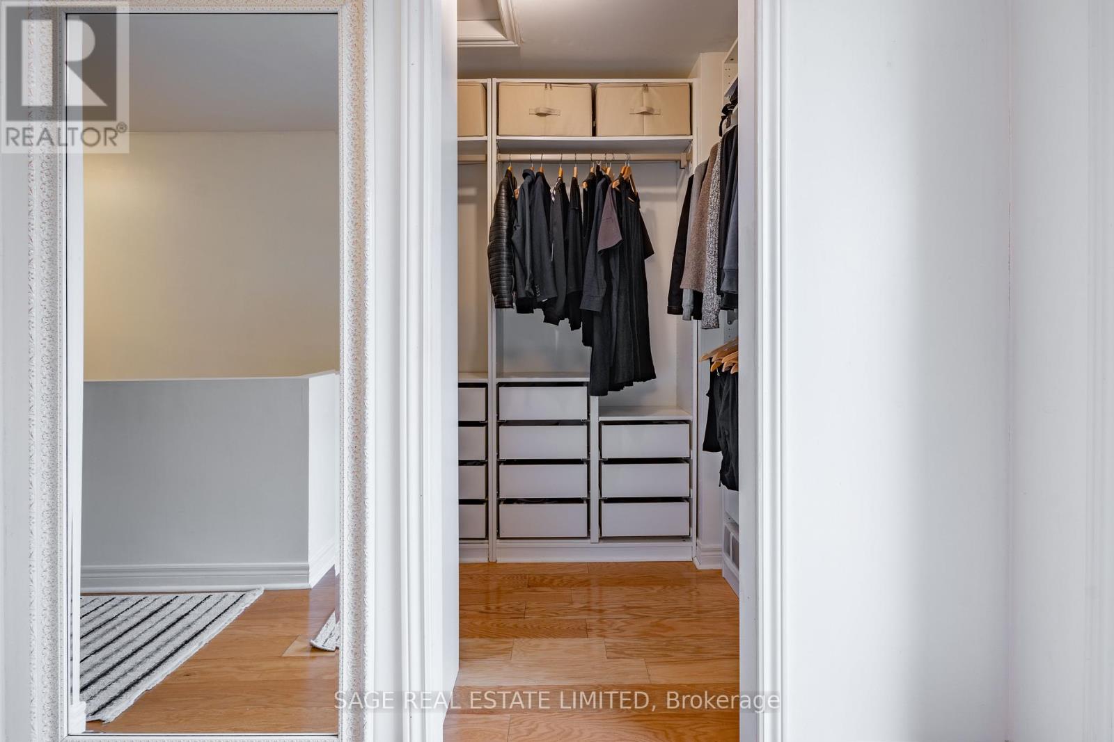 14 Old Trillium Lane, Toronto, Ontario  M5A 4T2 - Photo 21 - C12696356