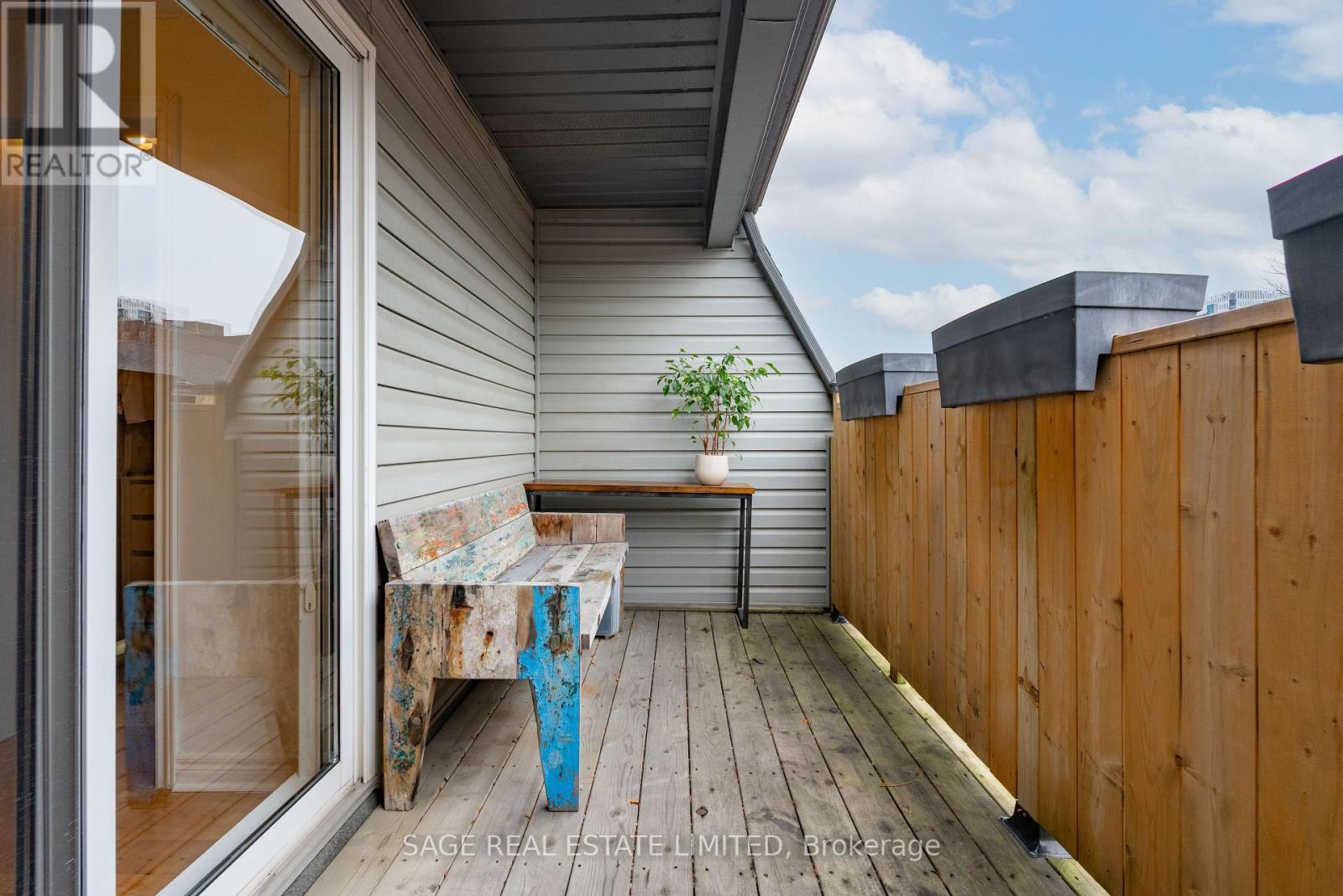 14 Old Trillium Lane, Toronto, Ontario  M5A 4T2 - Photo 23 - C12696356