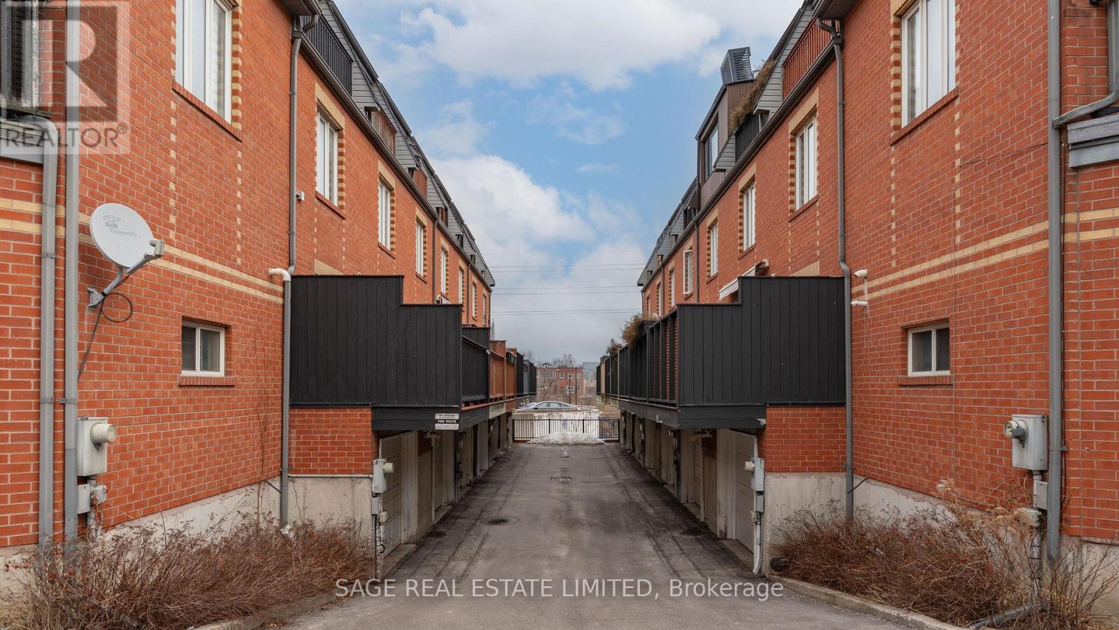 14 Old Trillium Lane, Toronto, Ontario  M5A 4T2 - Photo 43 - C12696356