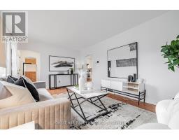 174 AVONDALE AVENUE, Toronto, Ontario