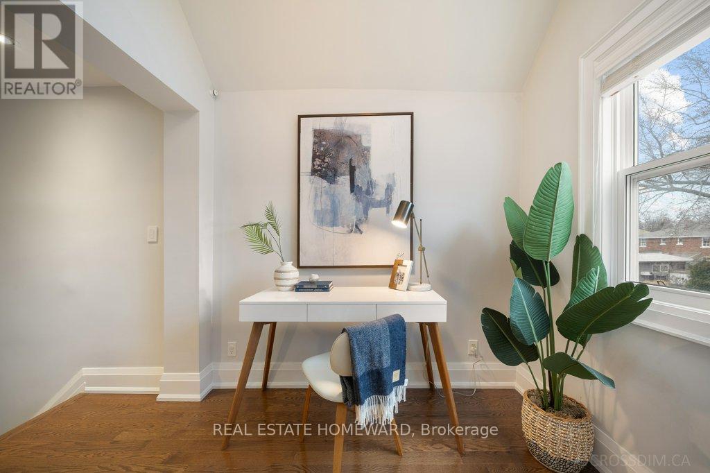 21 Queensdale Avenue, Toronto, Ontario  M4J 1Y1 - Photo 20 - E12696208