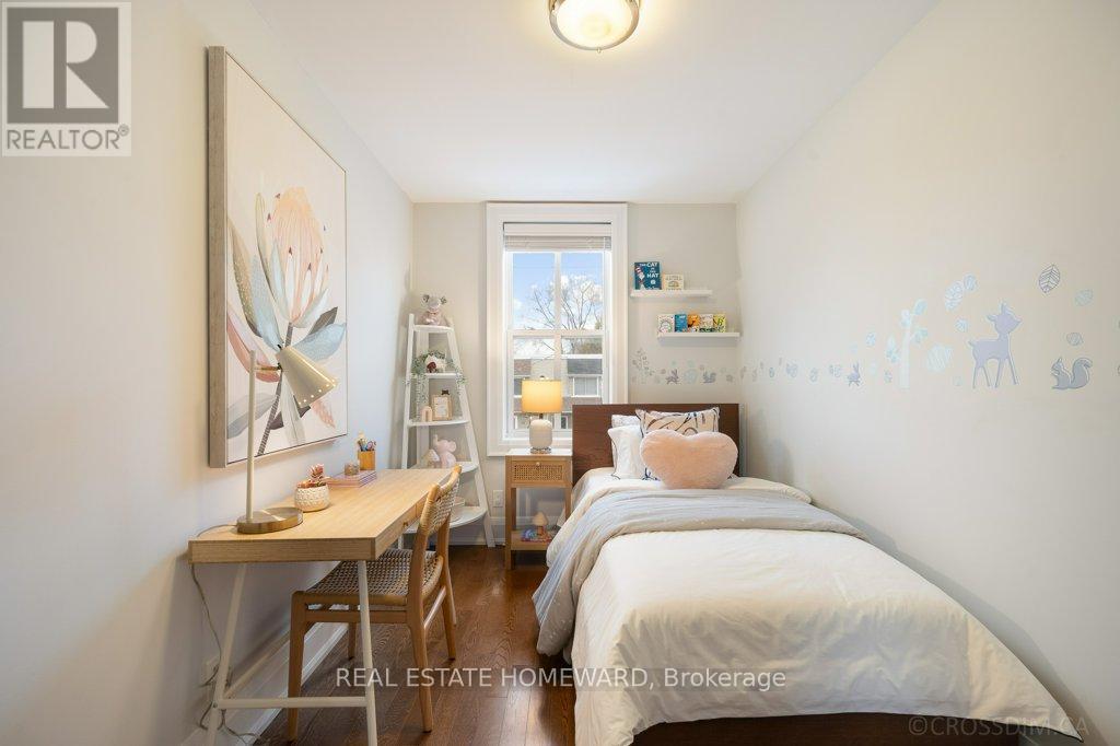 21 Queensdale Avenue, Toronto, Ontario  M4J 1Y1 - Photo 25 - E12696208