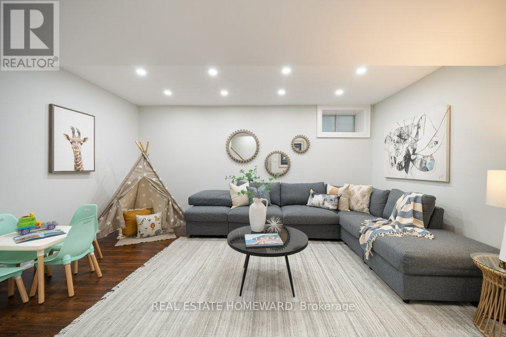 21 Queensdale Avenue, Toronto, Ontario  M4J 1Y1 - Photo 29 - E12696208