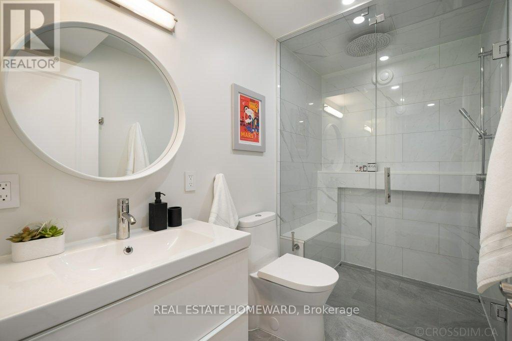 21 Queensdale Avenue, Toronto, Ontario  M4J 1Y1 - Photo 31 - E12696208