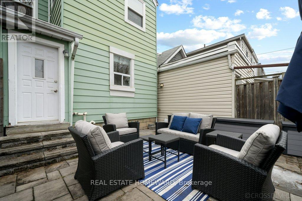 21 Queensdale Avenue, Toronto, Ontario  M4J 1Y1 - Photo 35 - E12696208