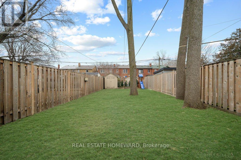 21 Queensdale Avenue, Toronto, Ontario  M4J 1Y1 - Photo 38 - E12696208