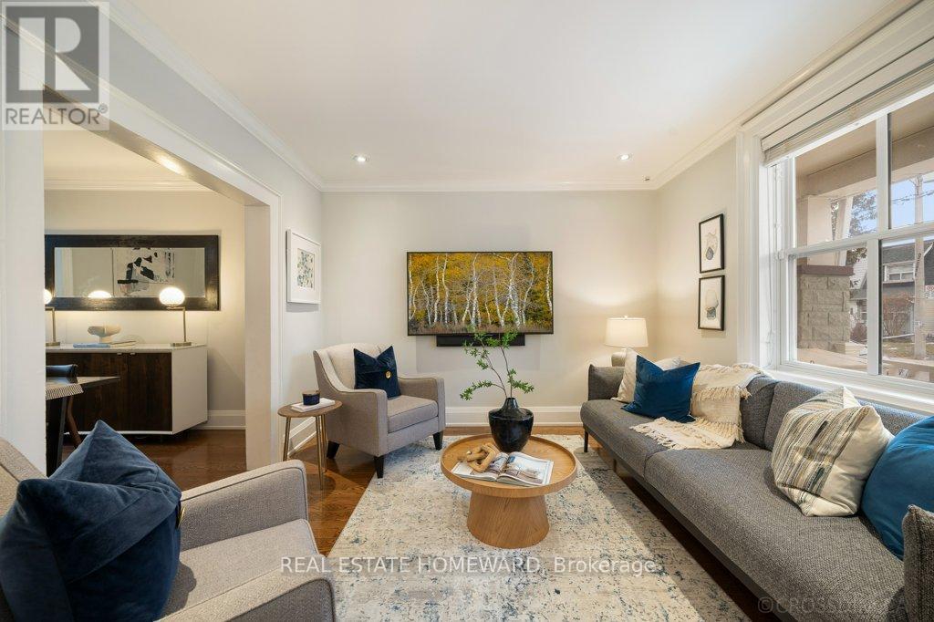 21 Queensdale Avenue, Toronto, Ontario  M4J 1Y1 - Photo 9 - E12696208