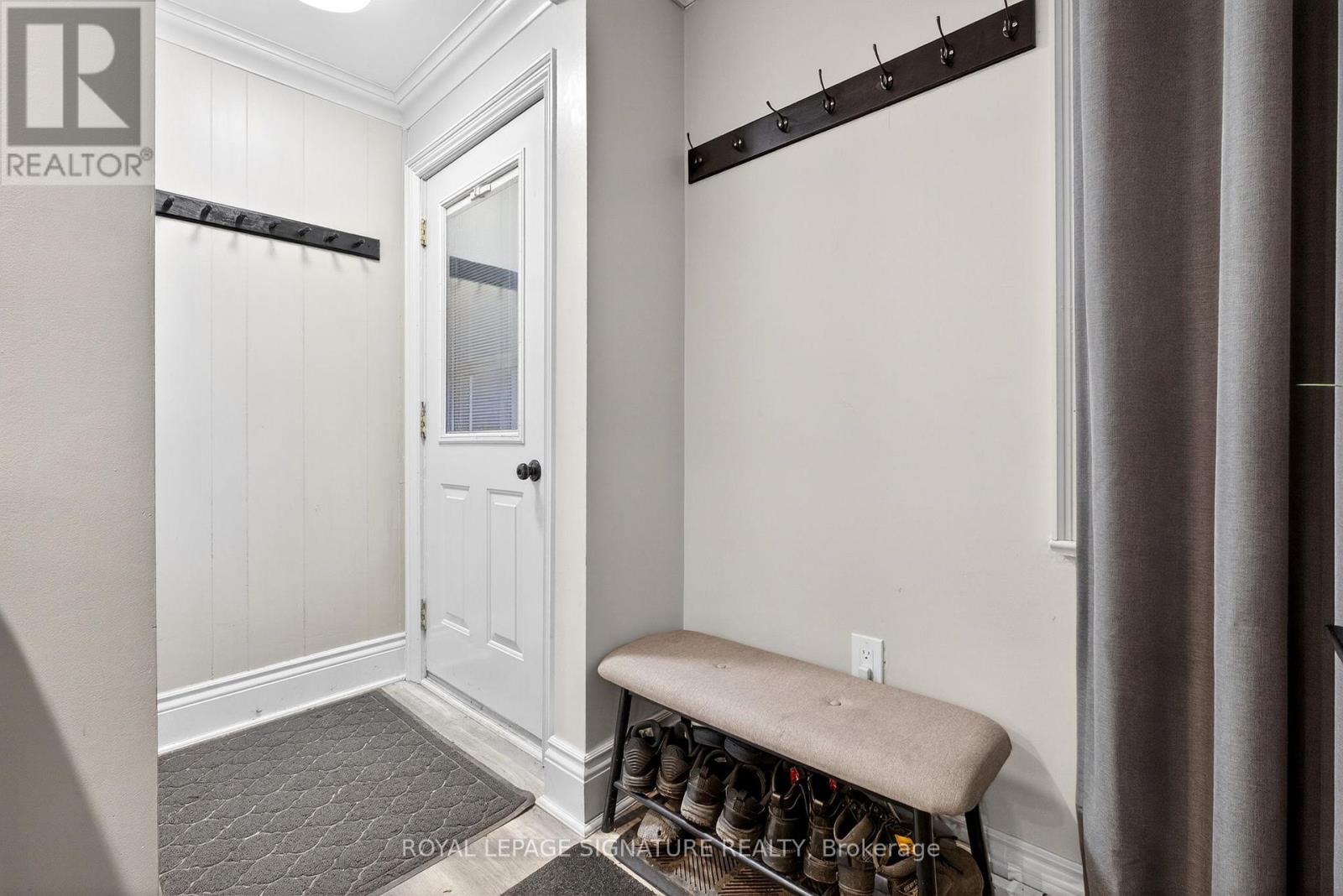 1914 Liverpool Road, Pickering, Ontario  L1V 1W5 - Photo 3 - E12696348