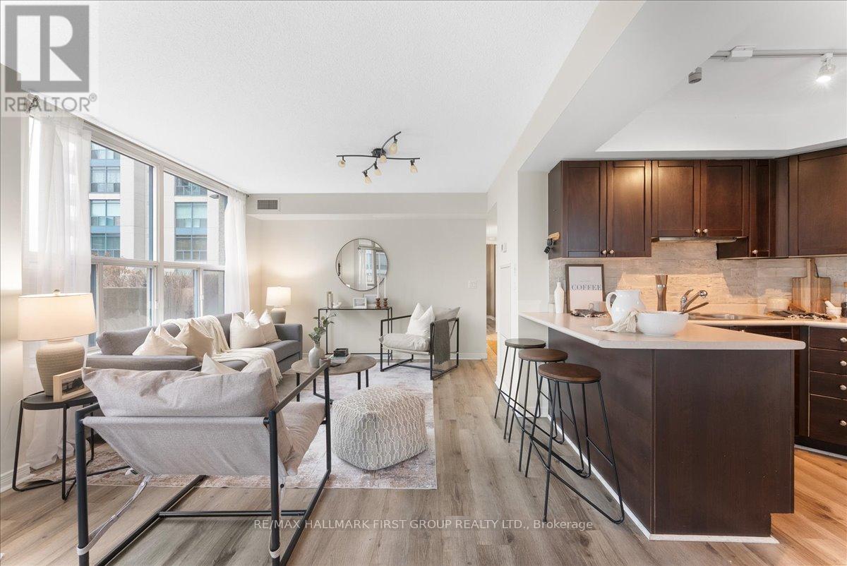 222 - 340 Watson Street W, Whitby, Ontario  L1N 9G1 - Photo 15 - E12695030