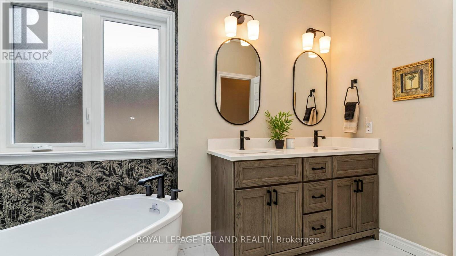 29 Warbler Heights, St. Thomas, Ontario  N5R 6J5 - Photo 20 - X12695330