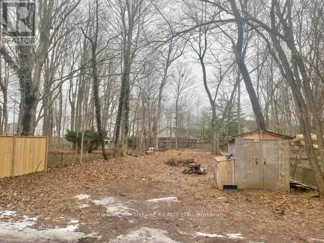 206-208 Barry Place, London North, Ontario  N6H 1K1 - Photo 37 - X12691046