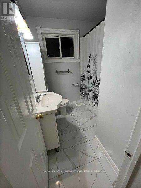 Main - 218 Alsace Road, Richmond Hill, Ontario  L4C 2W8 - Photo 6 - N12696216