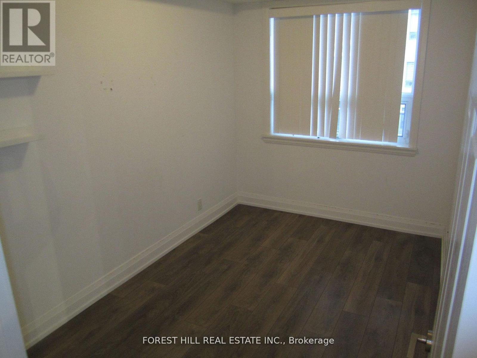 402 - 83 Woodbridge Avenue, Vaughan, Ontario  L4L 2S6 - Photo 7 - N12696358