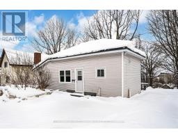 135 SIXTH STREET, Midland, Ontario