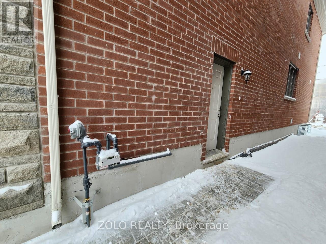 Lower - 48 Betteridge Trail, Barrie, Ontario  L9J 0G5 - Photo 2 - S12696326