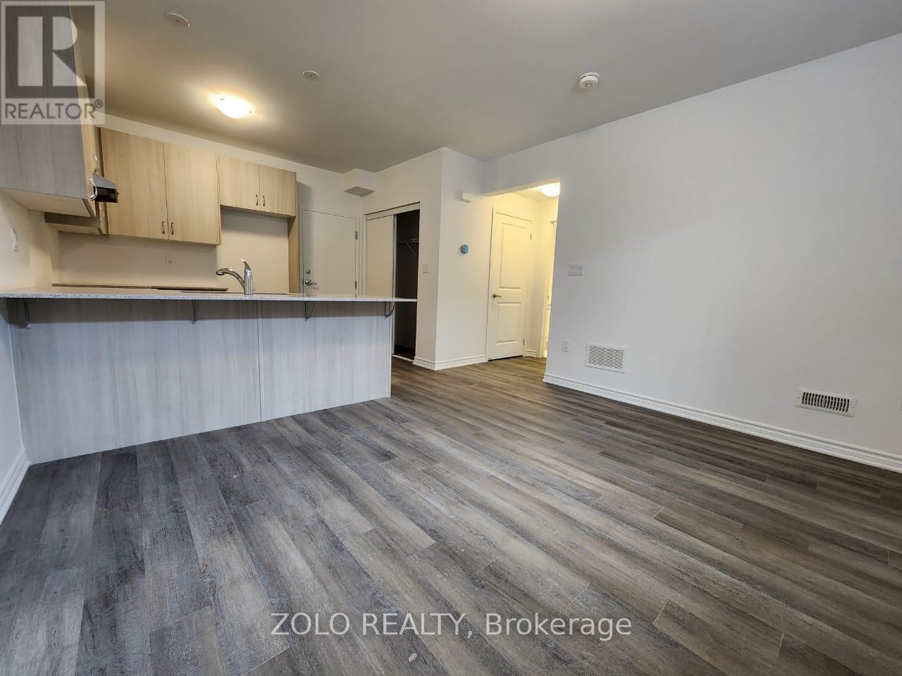 Lower - 48 Betteridge Trail, Barrie, Ontario  L9J 0G5 - Photo 5 - S12696326