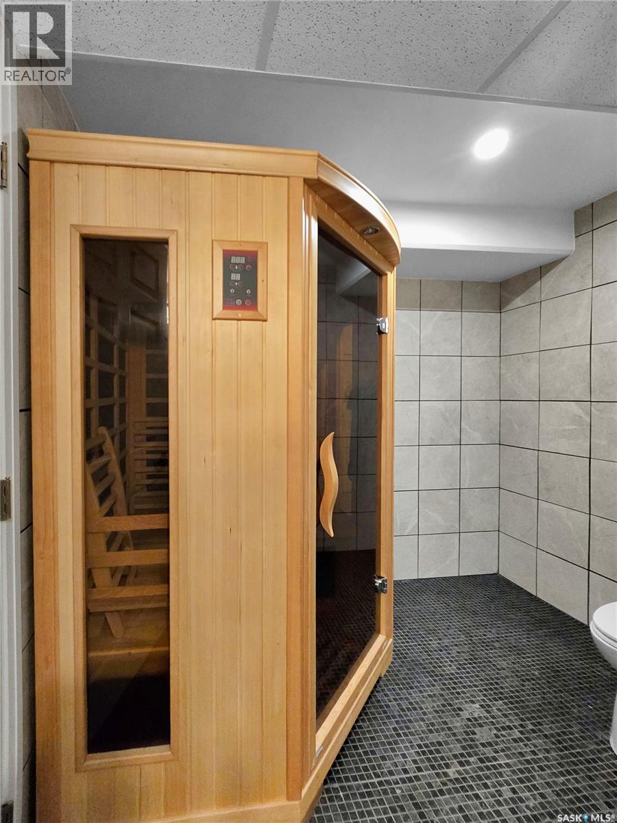 3102 Caen Street, Saskatoon, Saskatchewan  S7M 3N5 - Photo 36 - SK026819