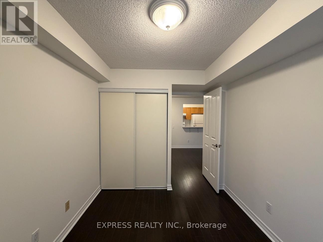 503 - 152 St Patrick Street, Toronto, Ontario  M5T 3J9 - Photo 10 - C12695196