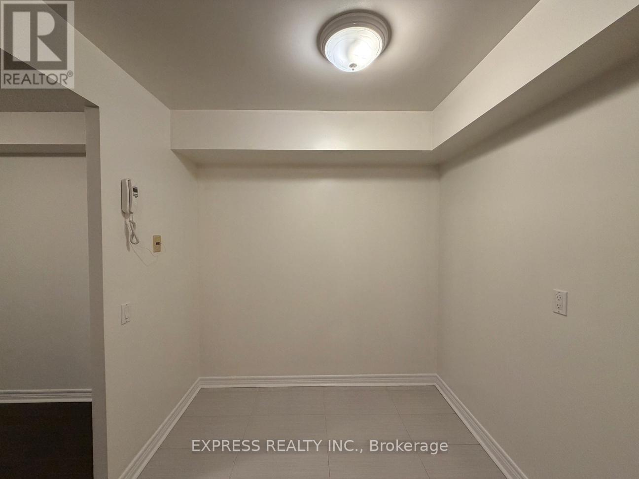 503 - 152 St Patrick Street, Toronto, Ontario  M5T 3J9 - Photo 5 - C12695196