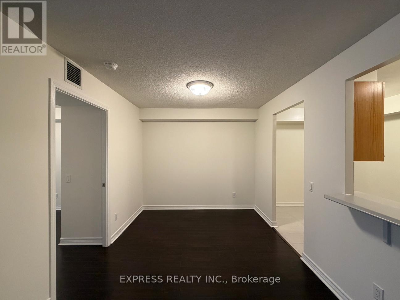 503 - 152 St Patrick Street, Toronto, Ontario  M5T 3J9 - Photo 8 - C12695196