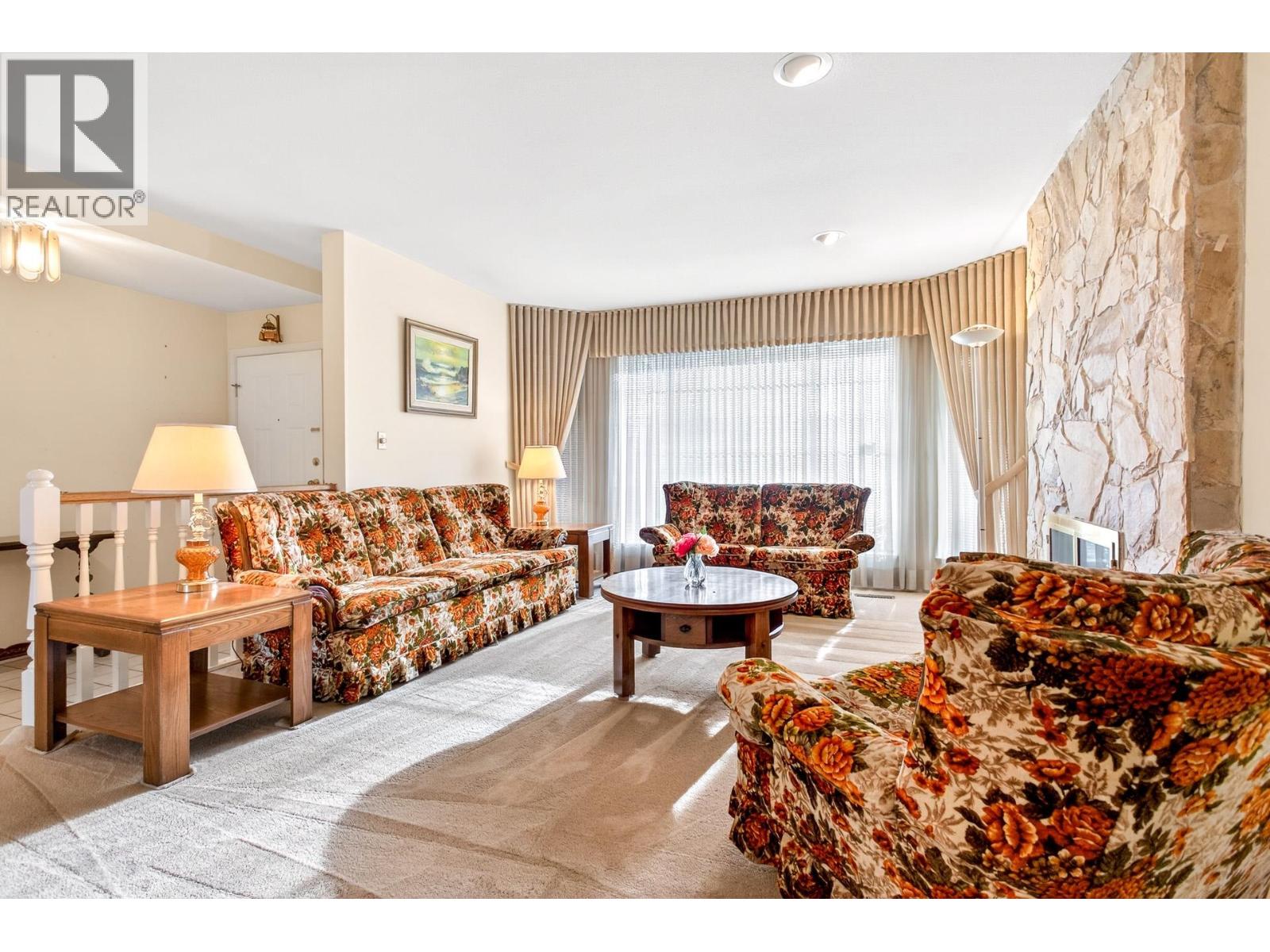 1819 Foster Avenue, Coquitlam, British Columbia  V3J 7K8 - Photo 7 - R3078895