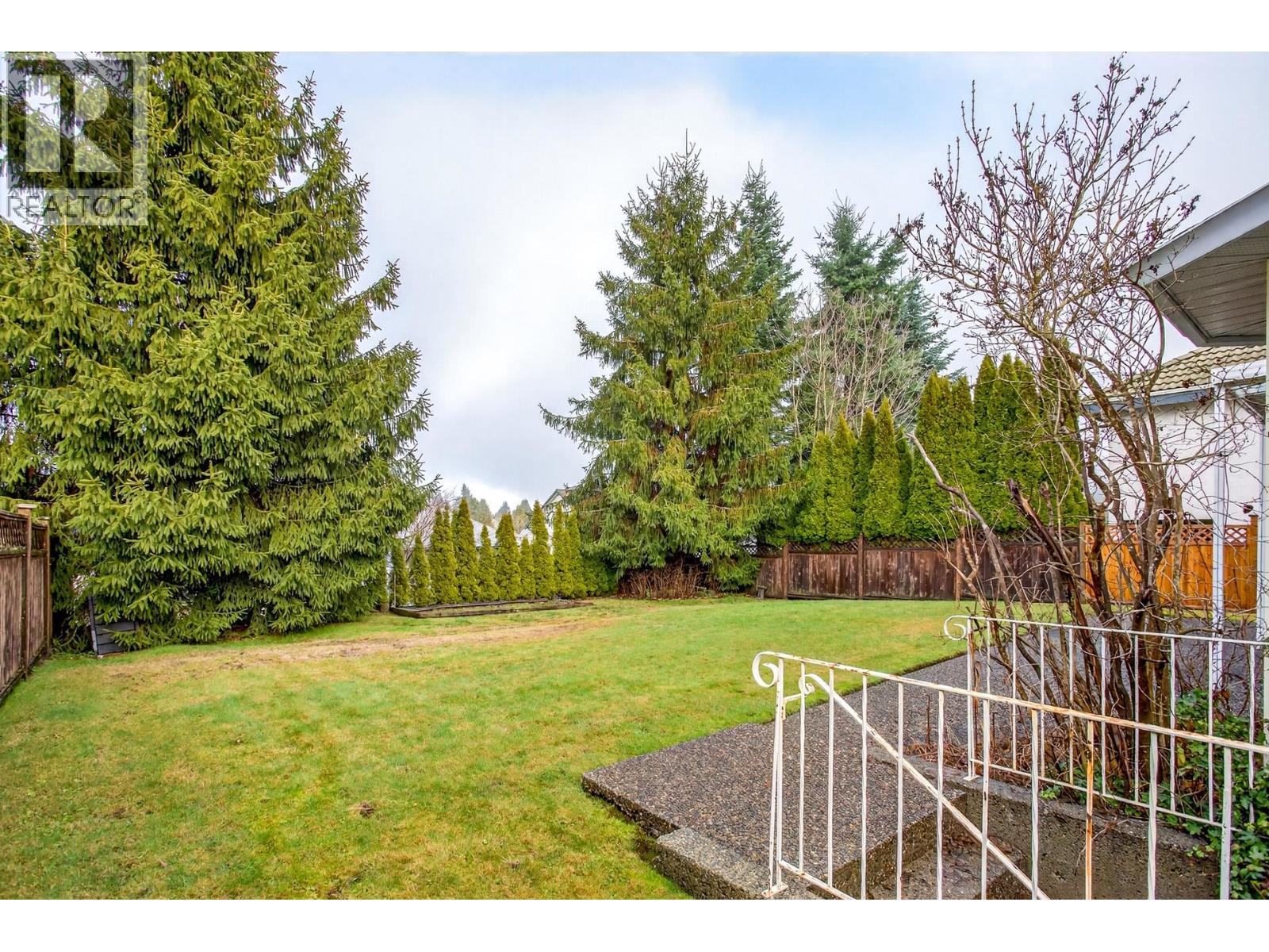 1819 Foster Avenue, Coquitlam, British Columbia  V3J 7K8 - Photo 39 - R3078895