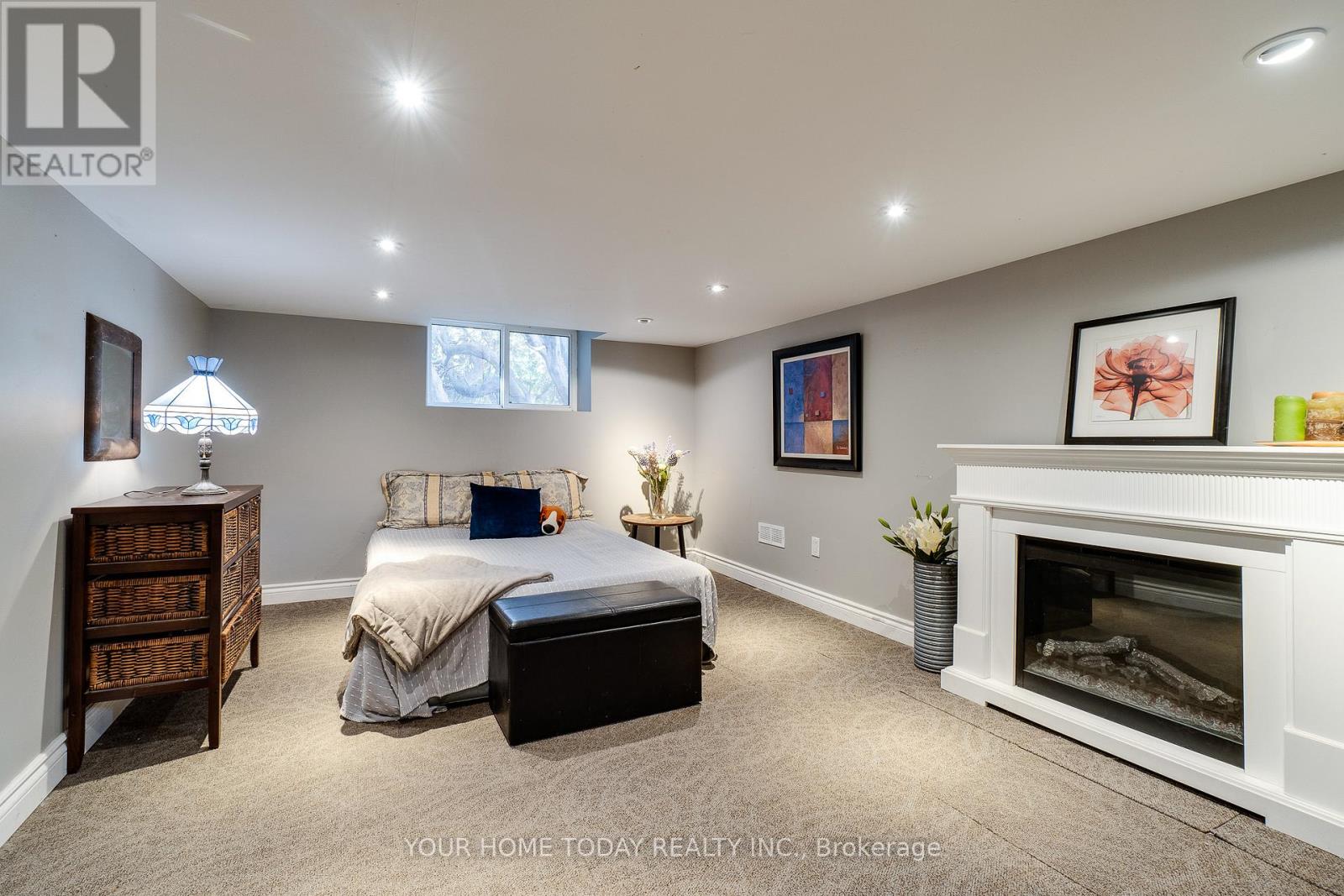 10 Knox Street, Halton Hills, Ontario  L7J 1C7 - Photo 15 - W12696186