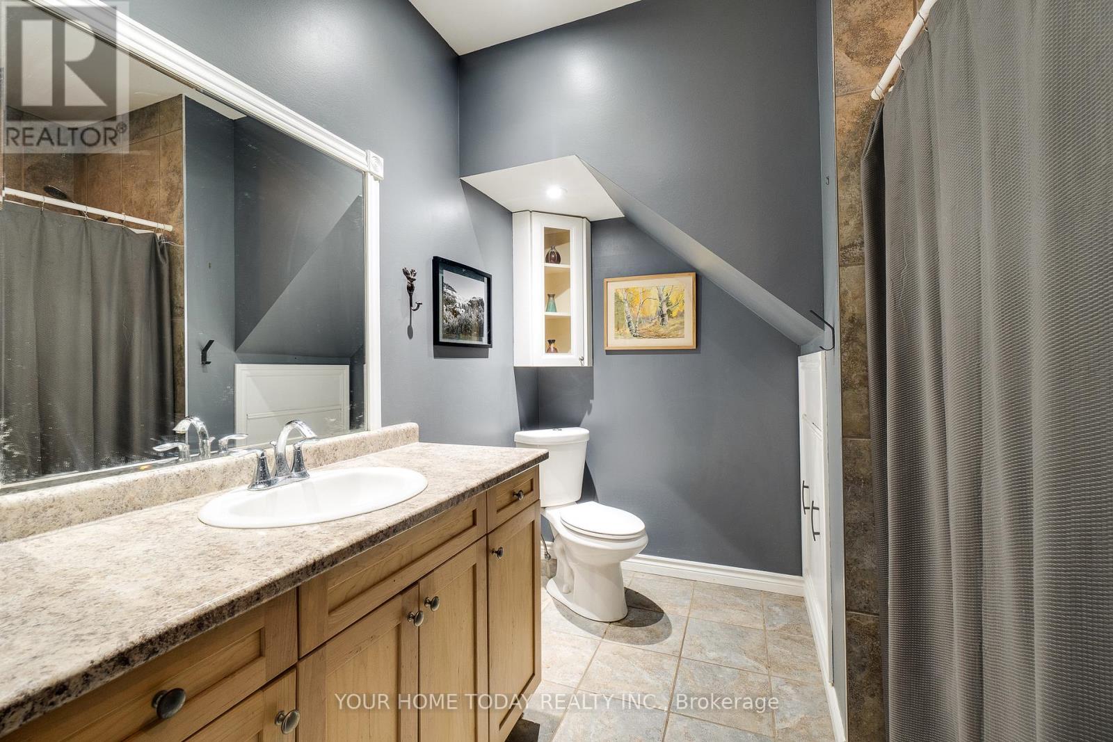 10 Knox Street, Halton Hills, Ontario  L7J 1C7 - Photo 23 - W12696186