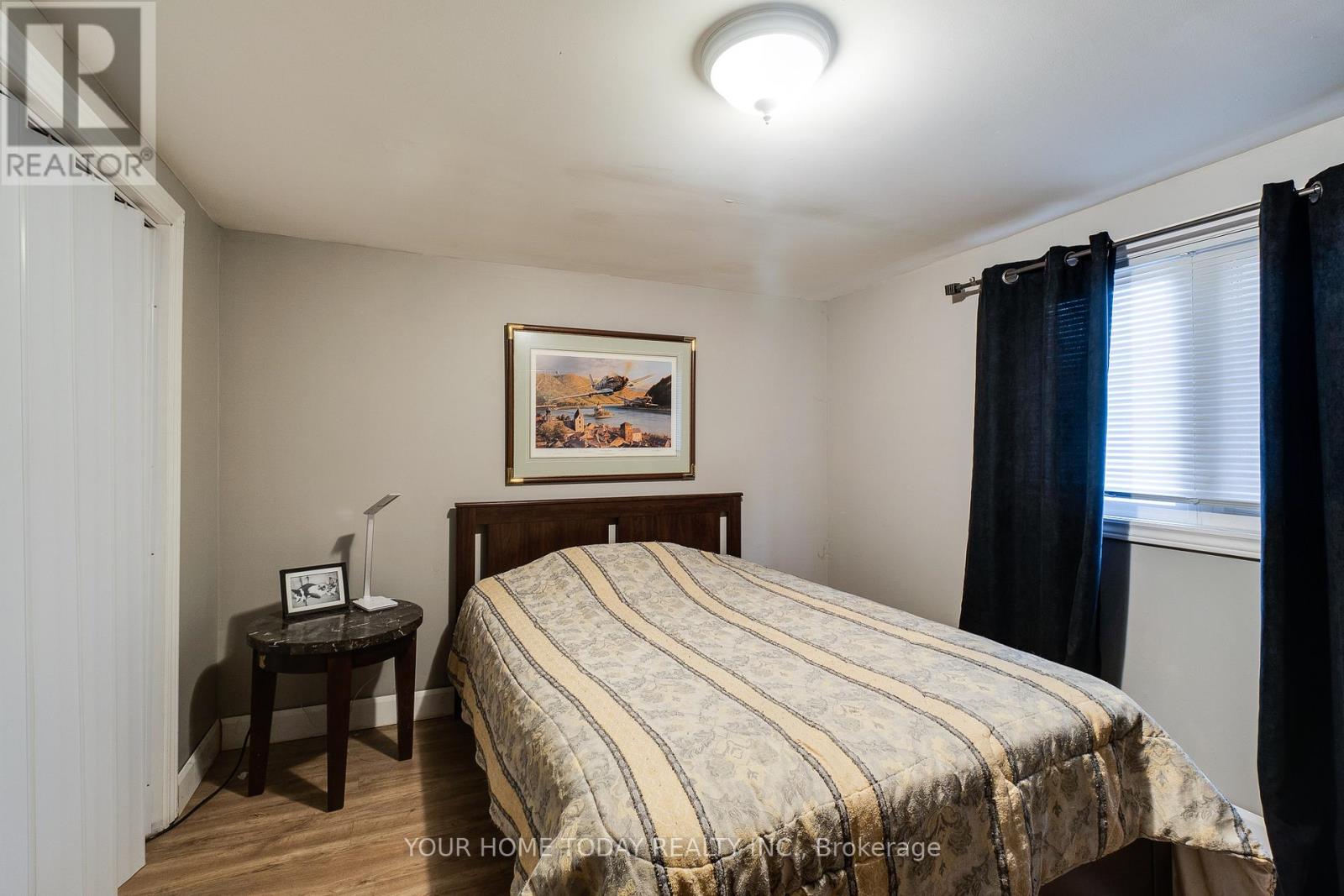 10 Knox Street, Halton Hills, Ontario  L7J 1C7 - Photo 24 - W12696186