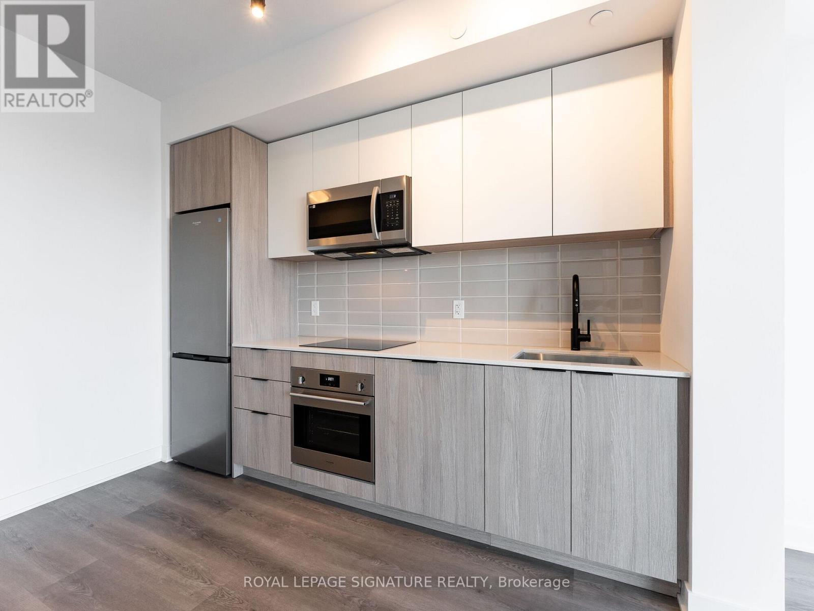 2402 - 36 Zorra Street, Toronto, Ontario  M8Z 0G5 - Photo 12 - W12696202