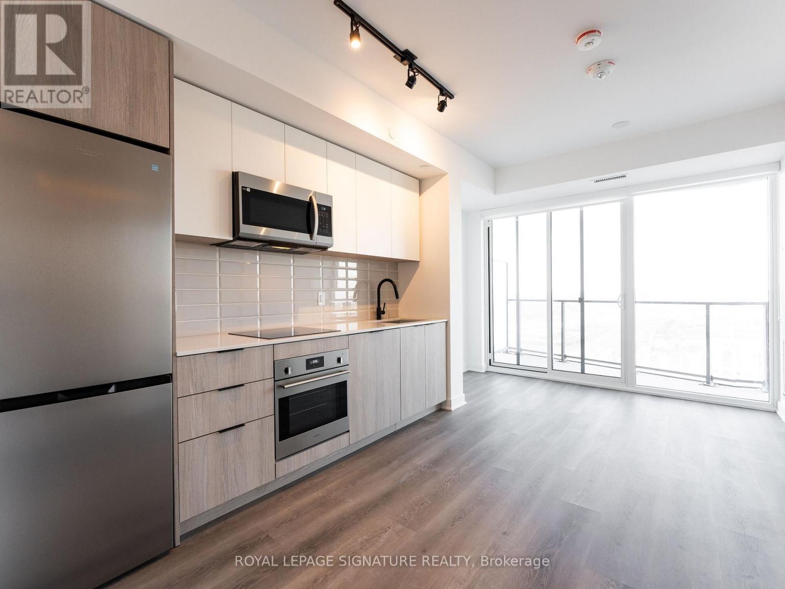 2402 - 36 Zorra Street, Toronto, Ontario  M8Z 0G5 - Photo 6 - W12696202