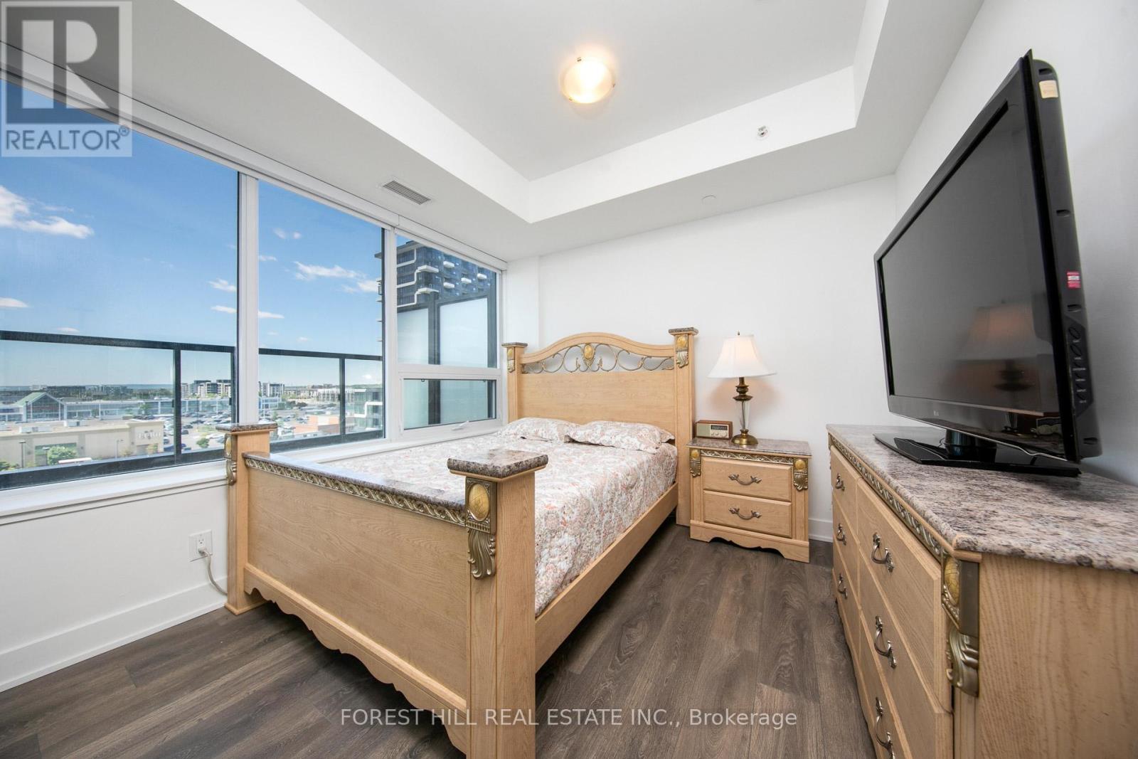 502 - 297 Oak Walk Drive, Oakville, Ontario  L6H 3R6 - Photo 20 - W12696258