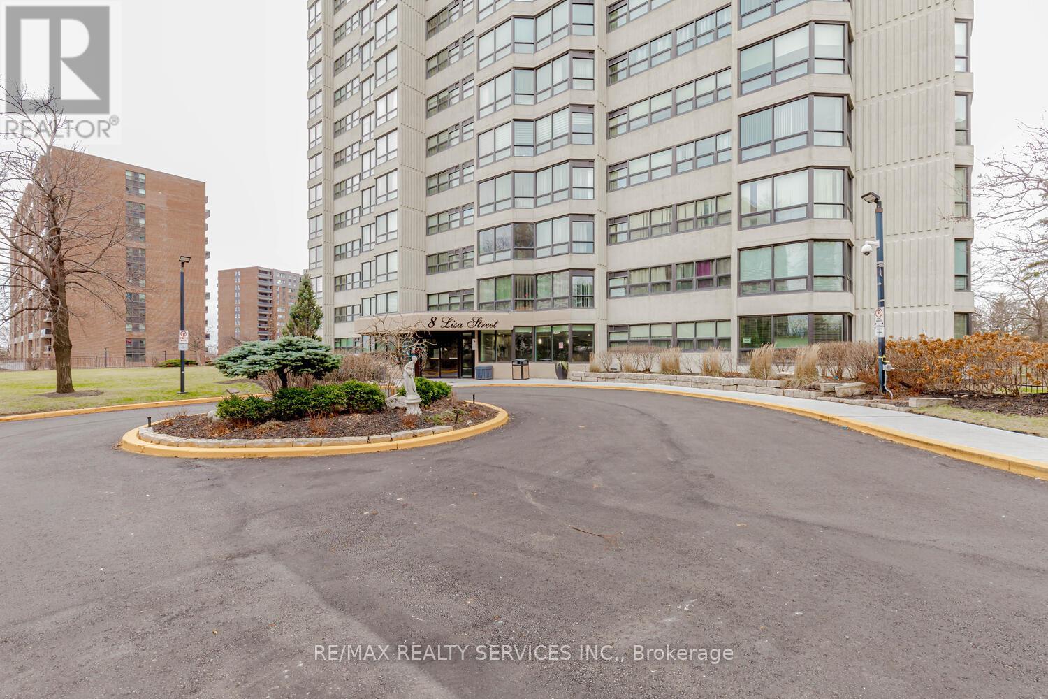 1204 - 8 Lisa Street, Brampton, Ontario  L6T 4S6 - Photo 3 - W12696262