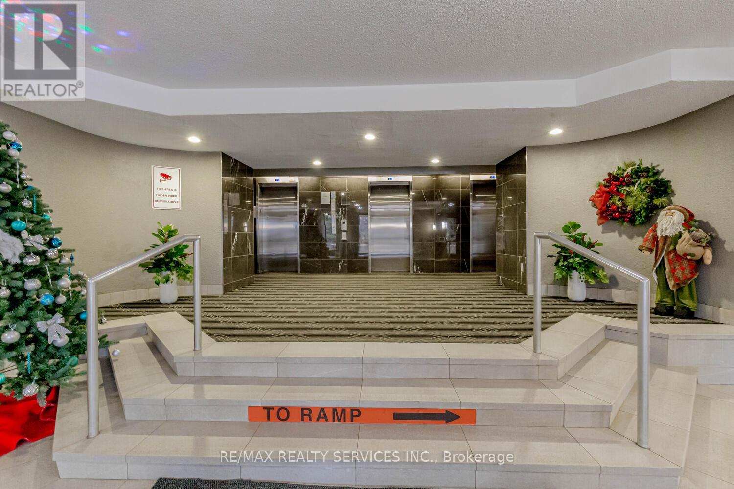 1204 - 8 Lisa Street, Brampton, Ontario  L6T 4S6 - Photo 34 - W12696262