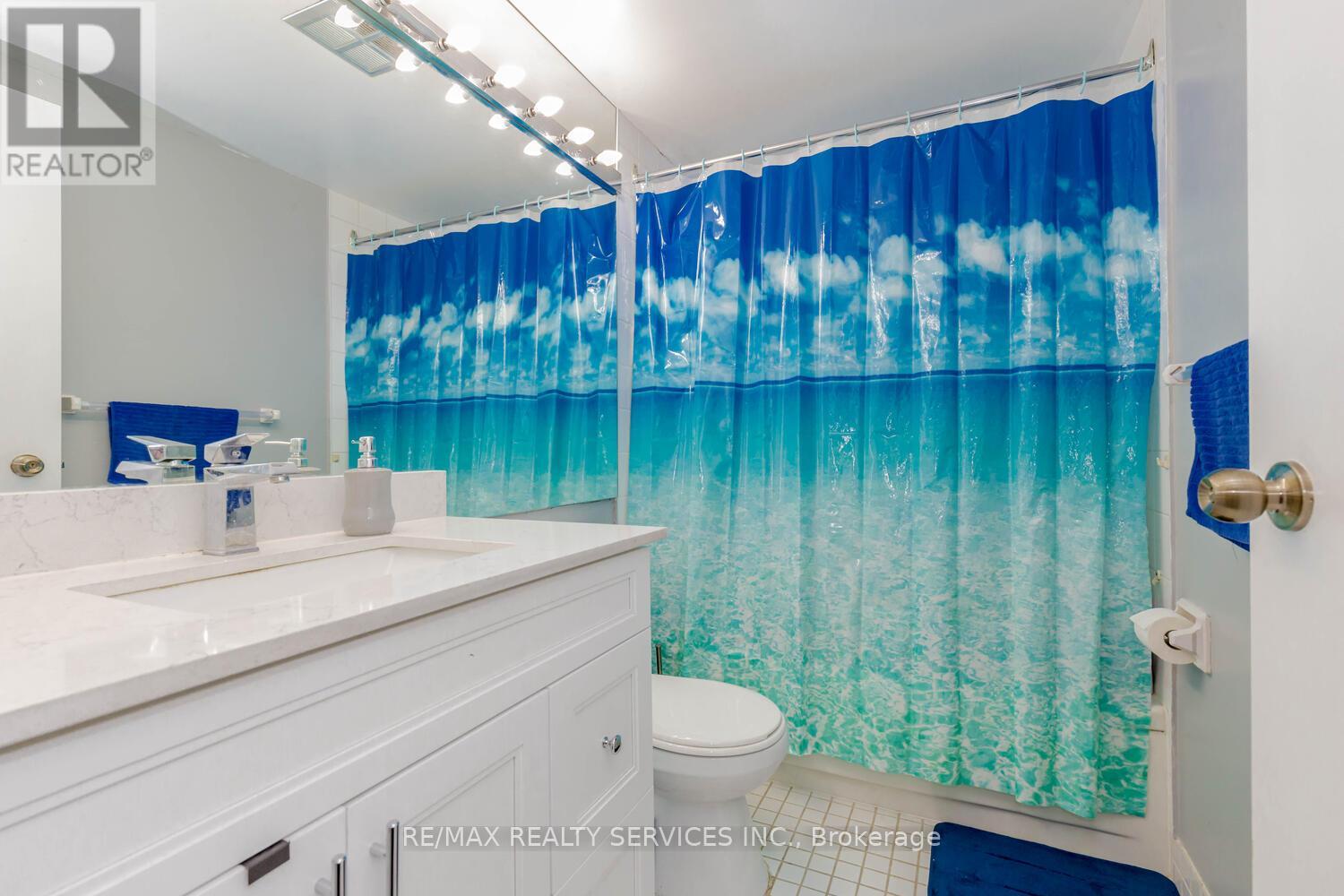 1204 - 8 Lisa Street, Brampton, Ontario  L6T 4S6 - Photo 7 - W12696262