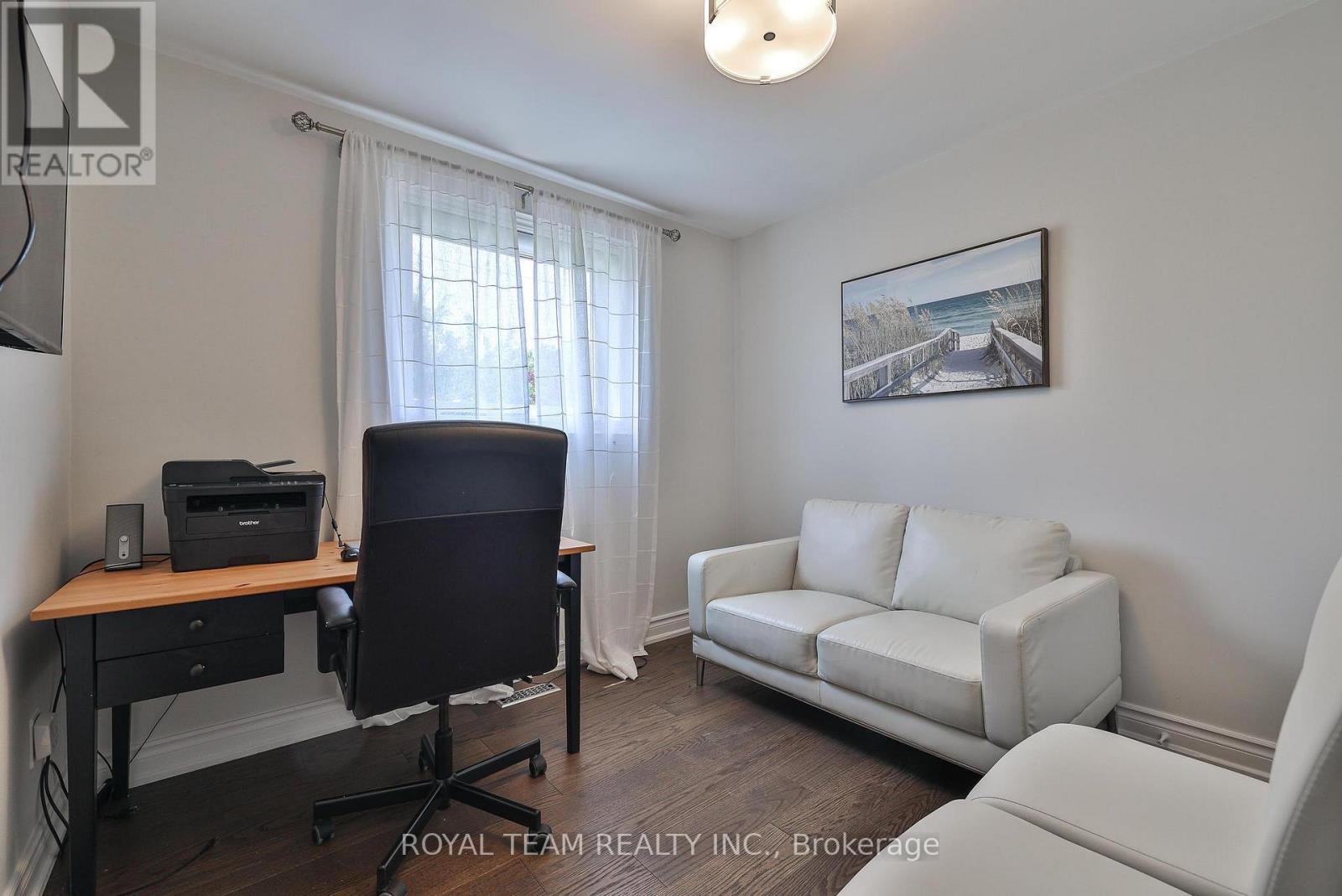 6 Crioline Road, Toronto, Ontario  M6L 2S3 - Photo 23 - W12696308
