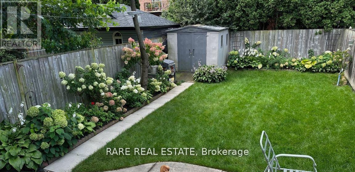 Lower - 40 Lloyd George Avenue, Toronto, Ontario  M8W 3W6 - Photo 19 - W12696320