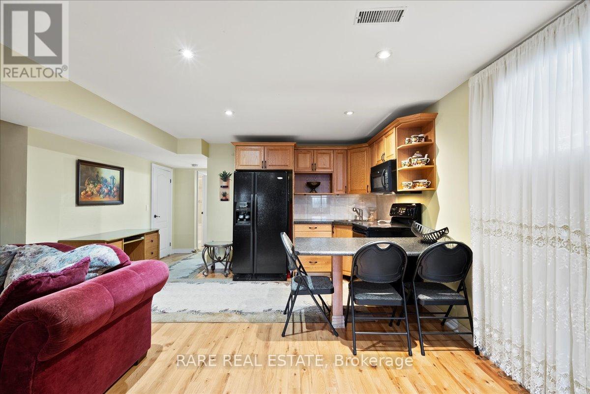 Lower - 40 Lloyd George Avenue, Toronto, Ontario  M8W 3W6 - Photo 2 - W12696320