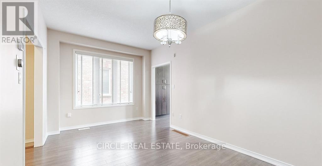 603 Remembrance Road, Brampton, Ontario  L7A 4L2 - Photo 4 - W12696366