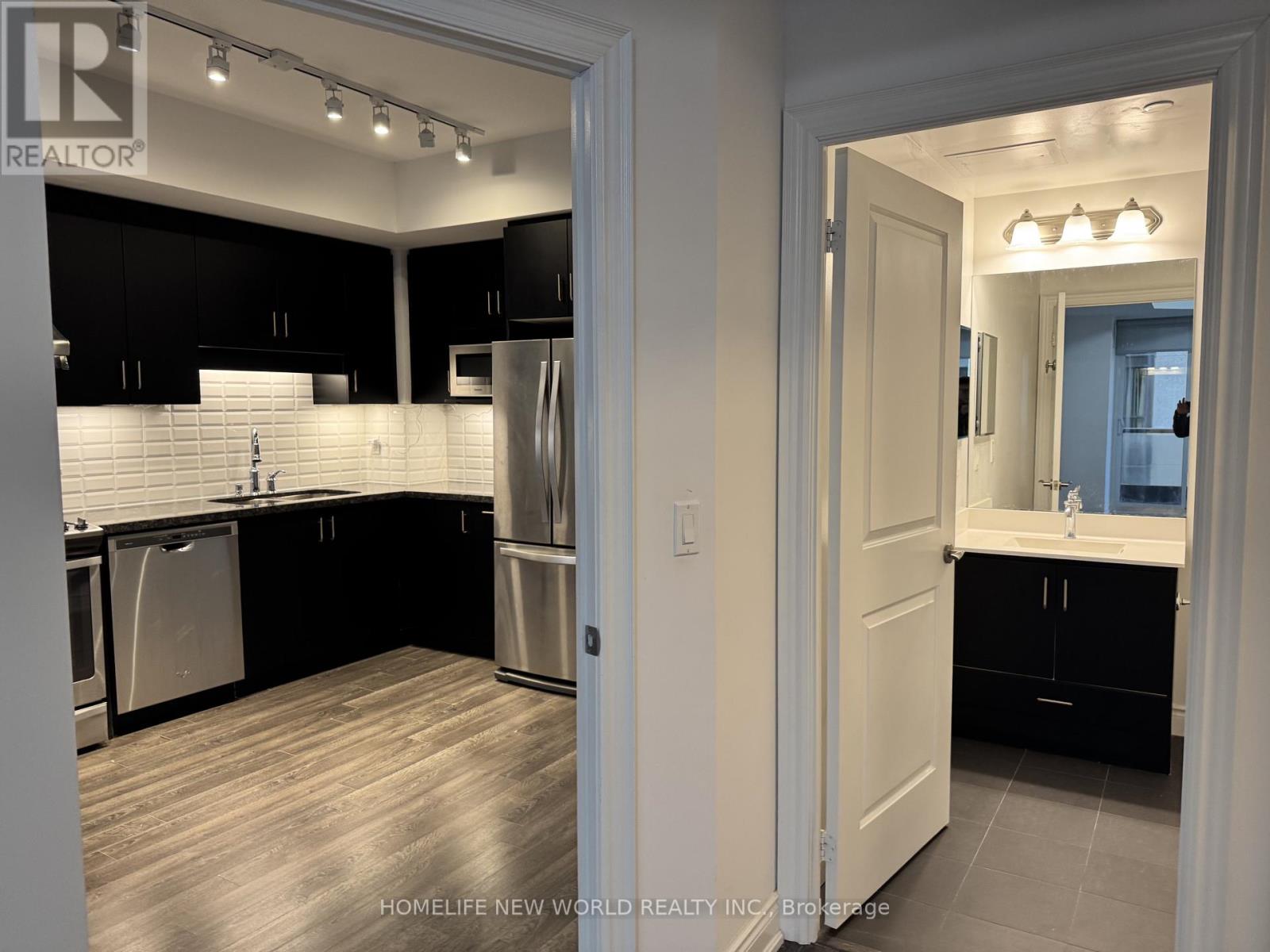 703 - 38 Cedarland Drive, Markham, Ontario  L6G 0G7 - Photo 9 - N12616386