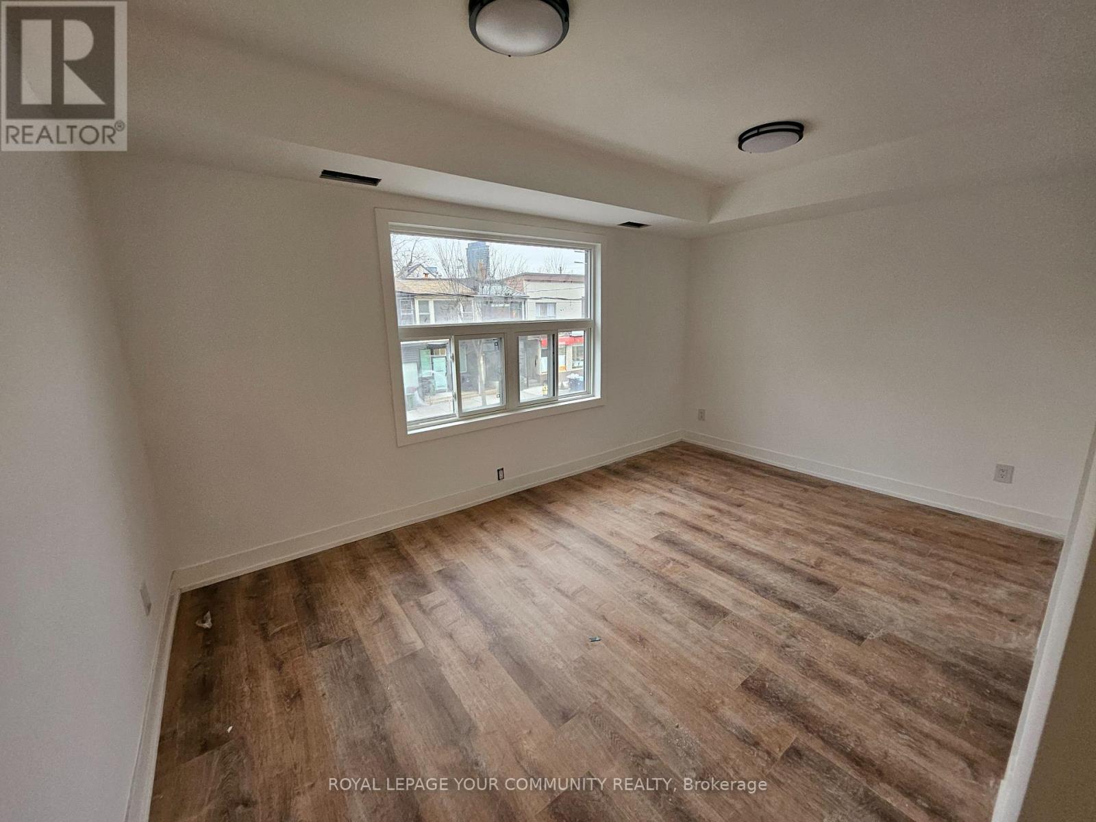 2nd Floor - 983 Dovercourt Road, Toronto, Ontario  M6H 2X6 - Photo 5 - W12594954