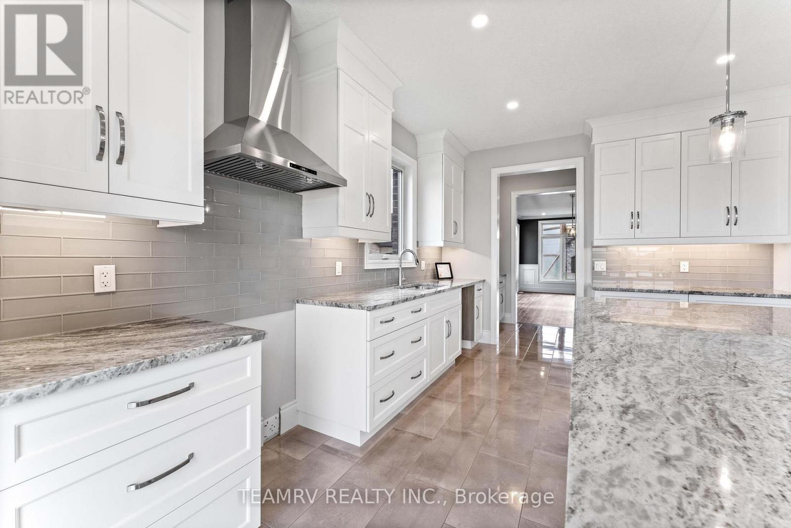 87 Burton Street, East Zorra-Tavistock, Ontario  N0J 1M0 - Photo 6 - X12696190