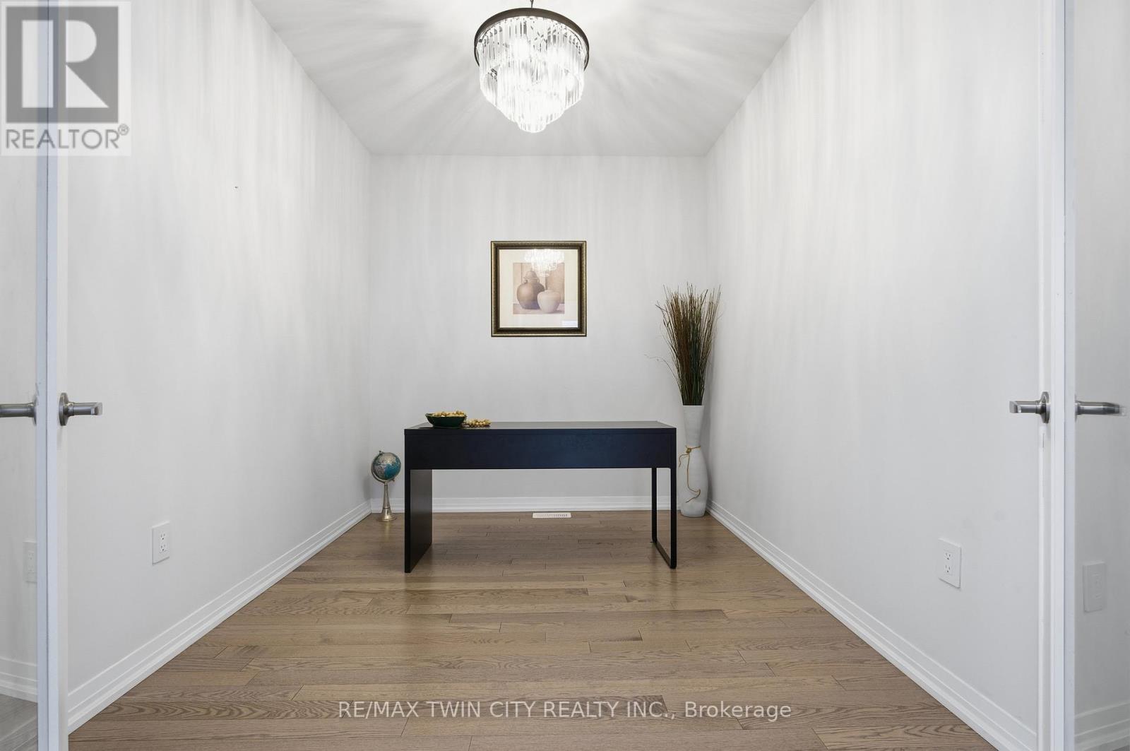 43 Blackburn Street, Cambridge, Ontario  N2A 0M1 - Photo 15 - X12696210