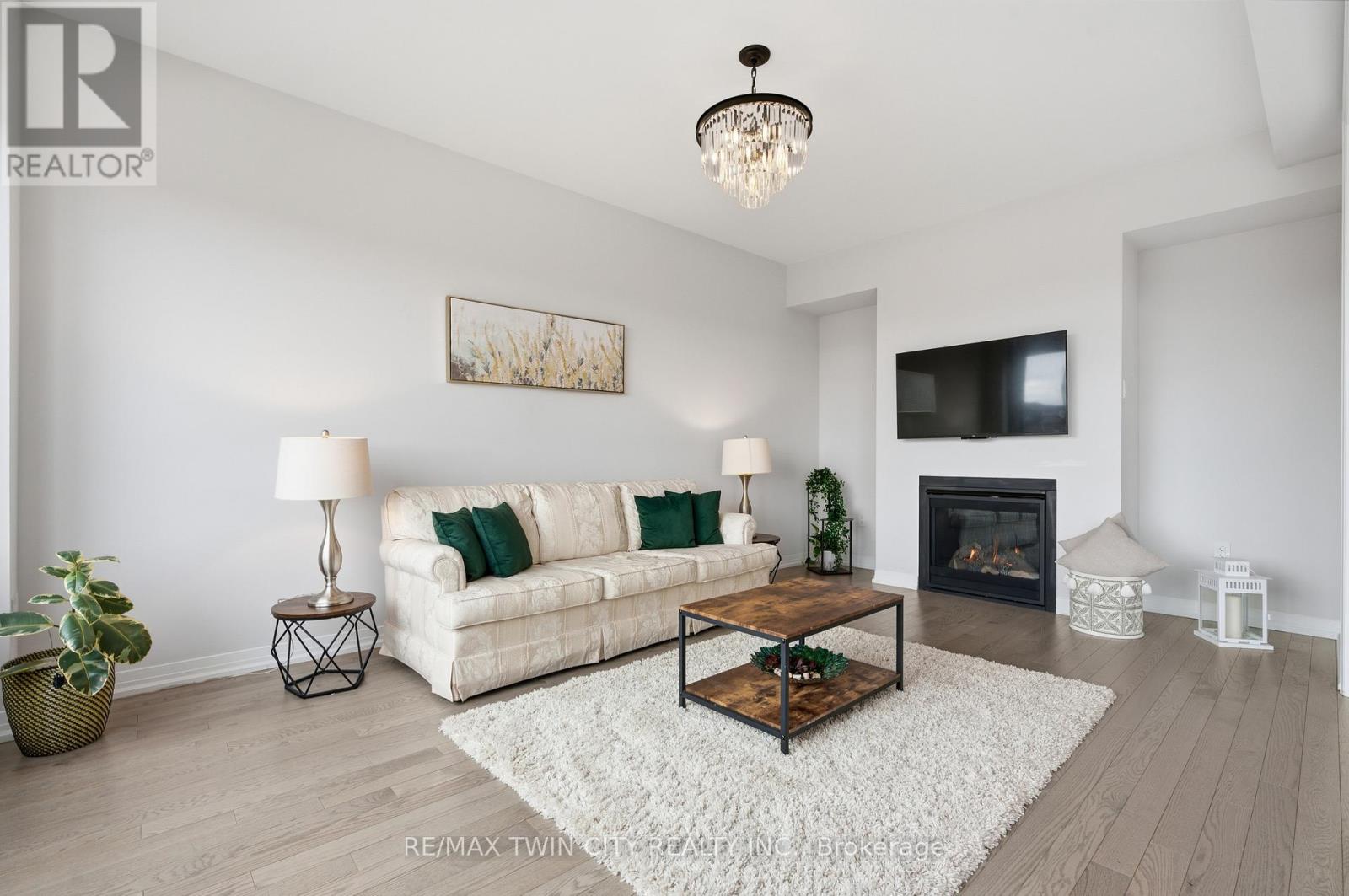 43 Blackburn Street, Cambridge, Ontario  N2A 0M1 - Photo 6 - X12696210