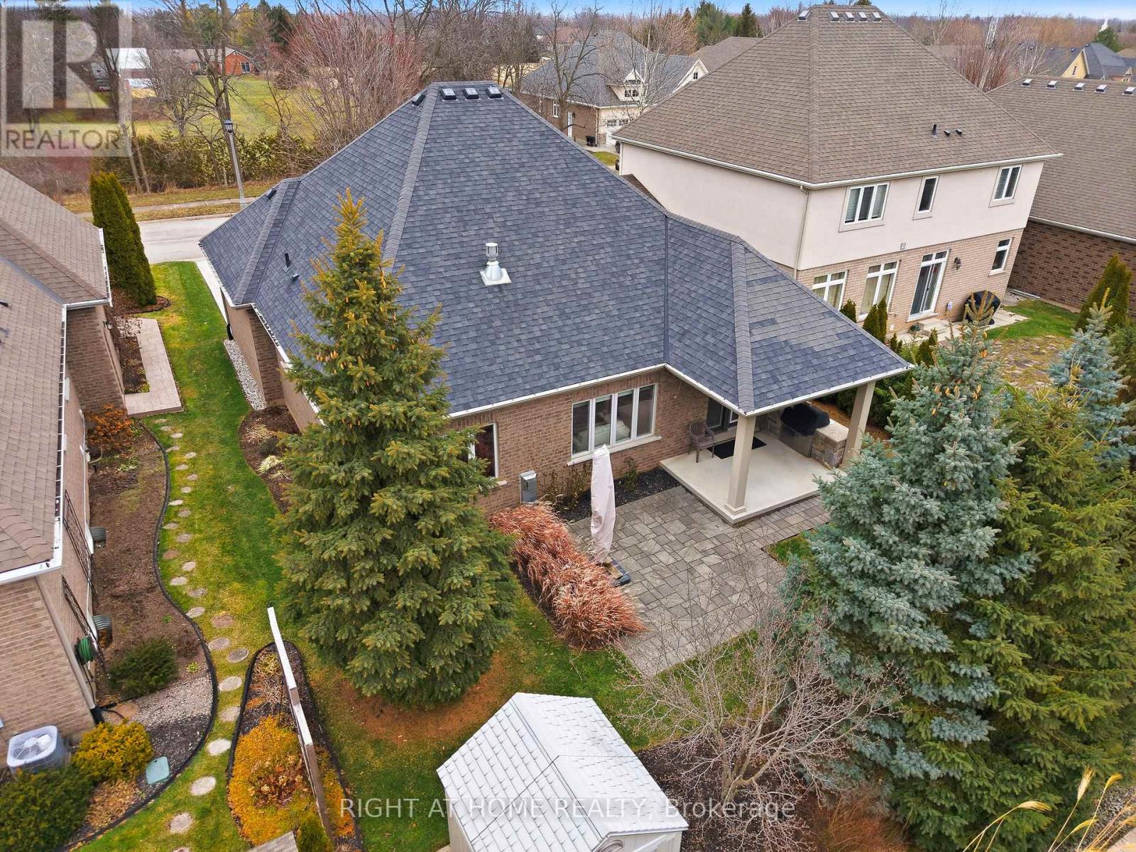 21 Tulip Tree Road, Niagara-On-The-Lake, Ontario  L0S 1J1 - Photo 39 - X12696266