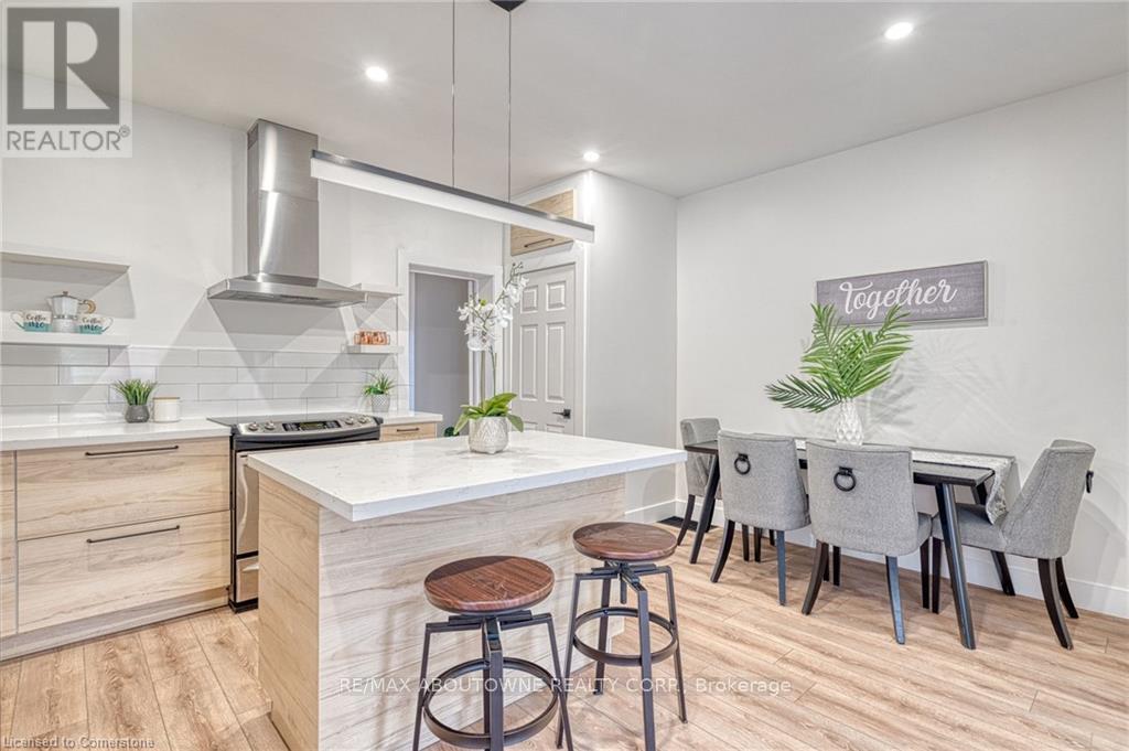 1 - 43 Crooks Street, Hamilton, Ontario  L8R 2Z7 - Photo 4 - X12696302